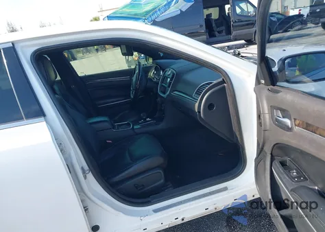 2012 Chrysler 300 Limited из США, поврежденный, VIN 2C3CCACG0CH136877